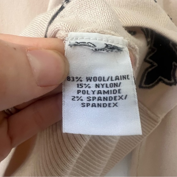 Diane von Furstenberg Lace Appliqué Wool blend Sweater Sz Medium - Picture 7 of 9